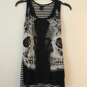 NWOT Hot Topic Skull Striped Tank Black
